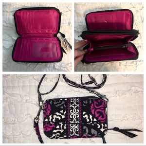 Vera Bradley All-In-One Wallet/Wristlet/Crossbody